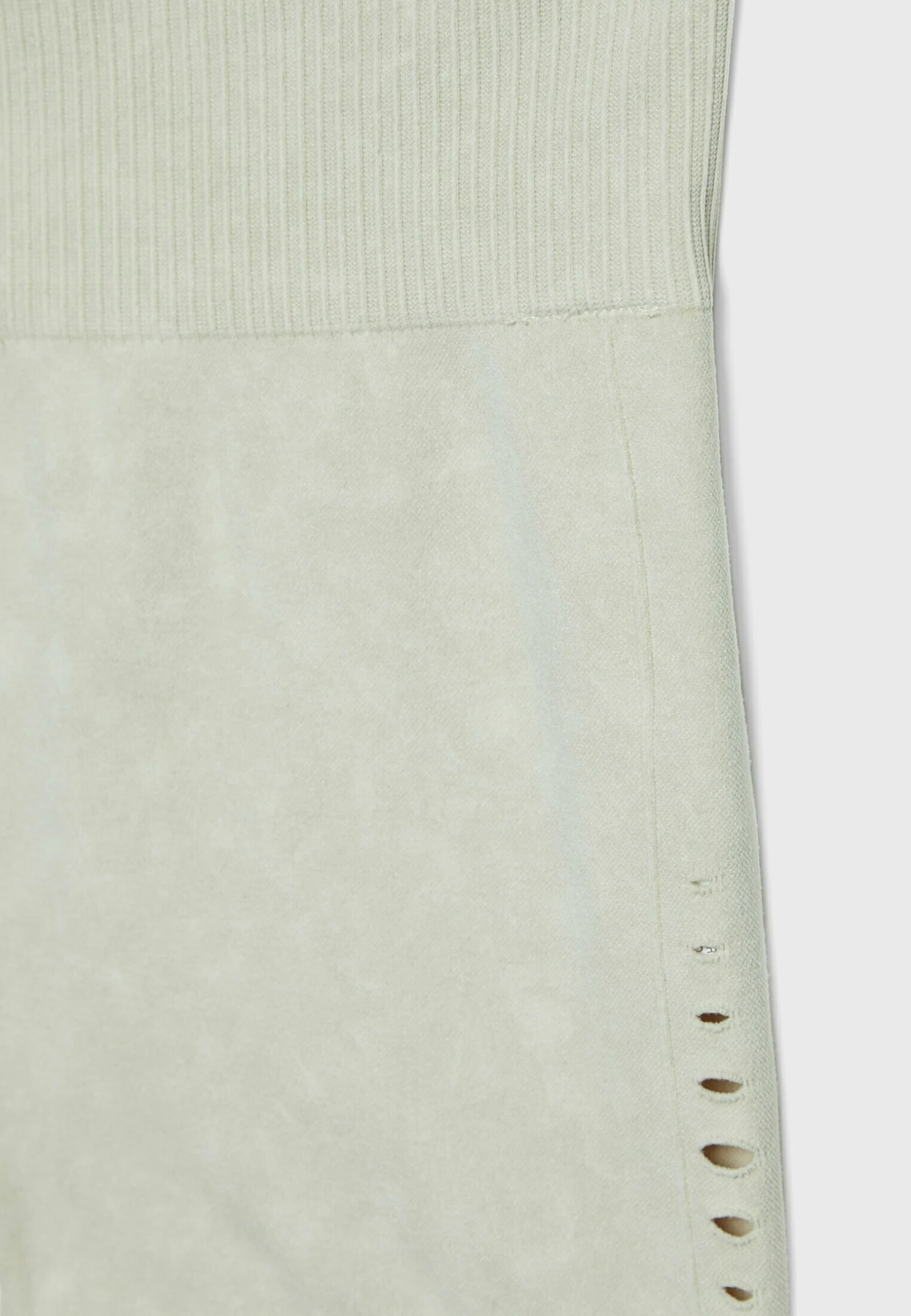 Stradivarius FADED EFFECT HOT WITH PERFORATIONS - Szorty - Stone 6 Stradivarius FADED EFFECT HOT WITH PERFORATIONS - Szorty - Stone - obrazek 6