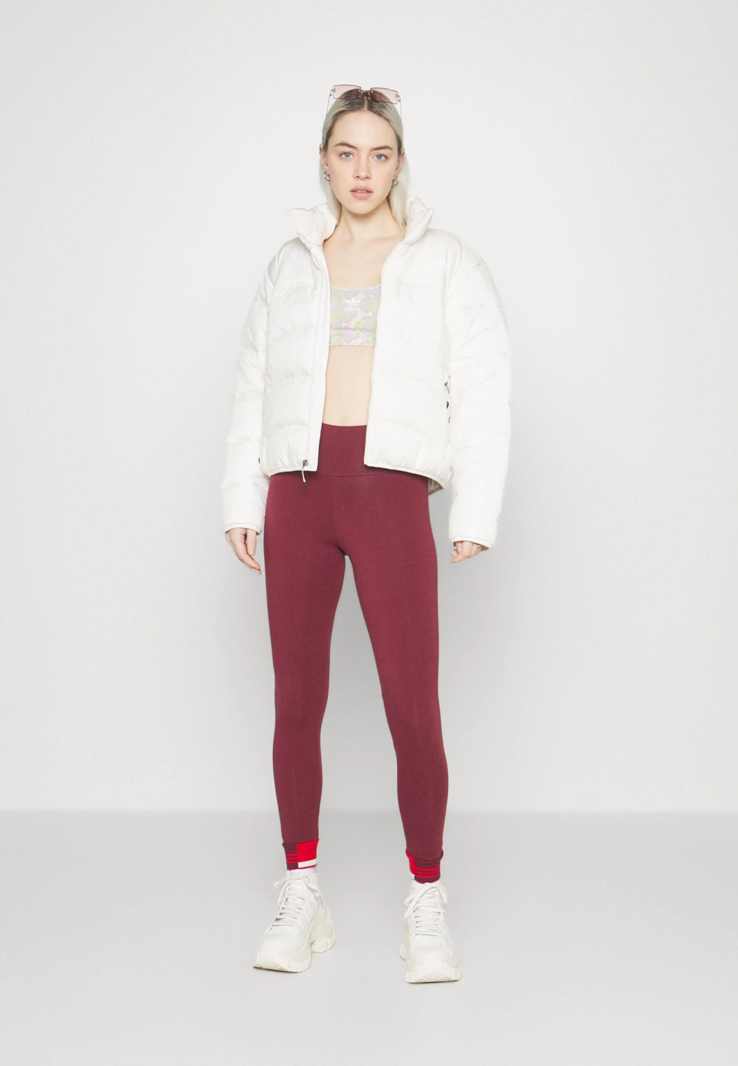 Adidas Originals ORIGINALS CUFF - Legginsy - Shadow Red 5 Adidas Originals ORIGINALS CUFF - Legginsy - Shadow Red - obrazek 5