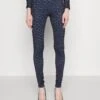 Blanche COMFY - Legginsy - Dark Blue