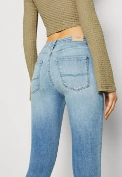 Pepe Jeans Jeansy Skinny Fit - Denim 9 Pepe Jeans Jeansy Skinny Fit - Denim -Ulla Popken Sklep ef5233e835014d97bbb5acbd224f0e1d