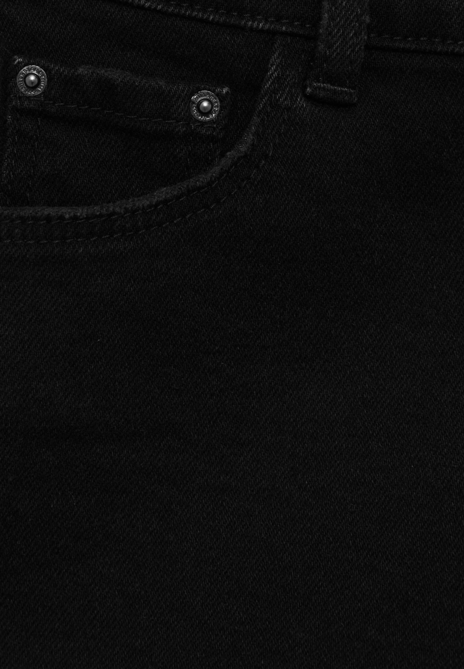 PULL & BEAR WITH TURN-UP HEMS - Szorty Jeansowe - Black 7 PULL & BEAR WITH TURN-UP HEMS - Szorty Jeansowe - Black - obrazek 7