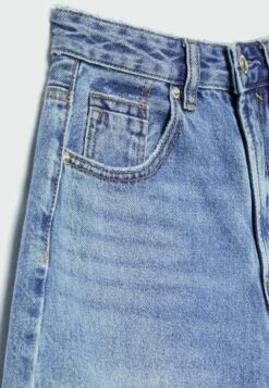 Stradivarius Szorty Jeansowe - Blue Denim -Ulla Popken Sklep f8f740ef63e24ae3ae192f8b09e5ae9b