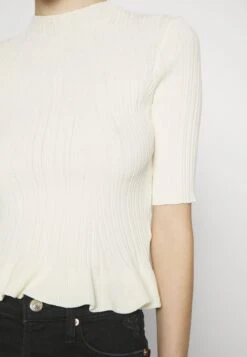 Maje MODY - T-shirt Z Nadrukiem - Ecru 15 Maje MODY - T-shirt Z Nadrukiem - Ecru -Ulla Popken Sklep fb7fa2f1771f4c28a3907f5073f79d31