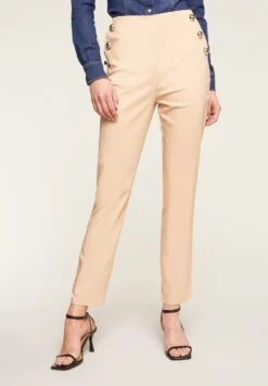 CON MOTIVO LATERALE DI BOTTONI - Spodnie Materiałowe - Beige